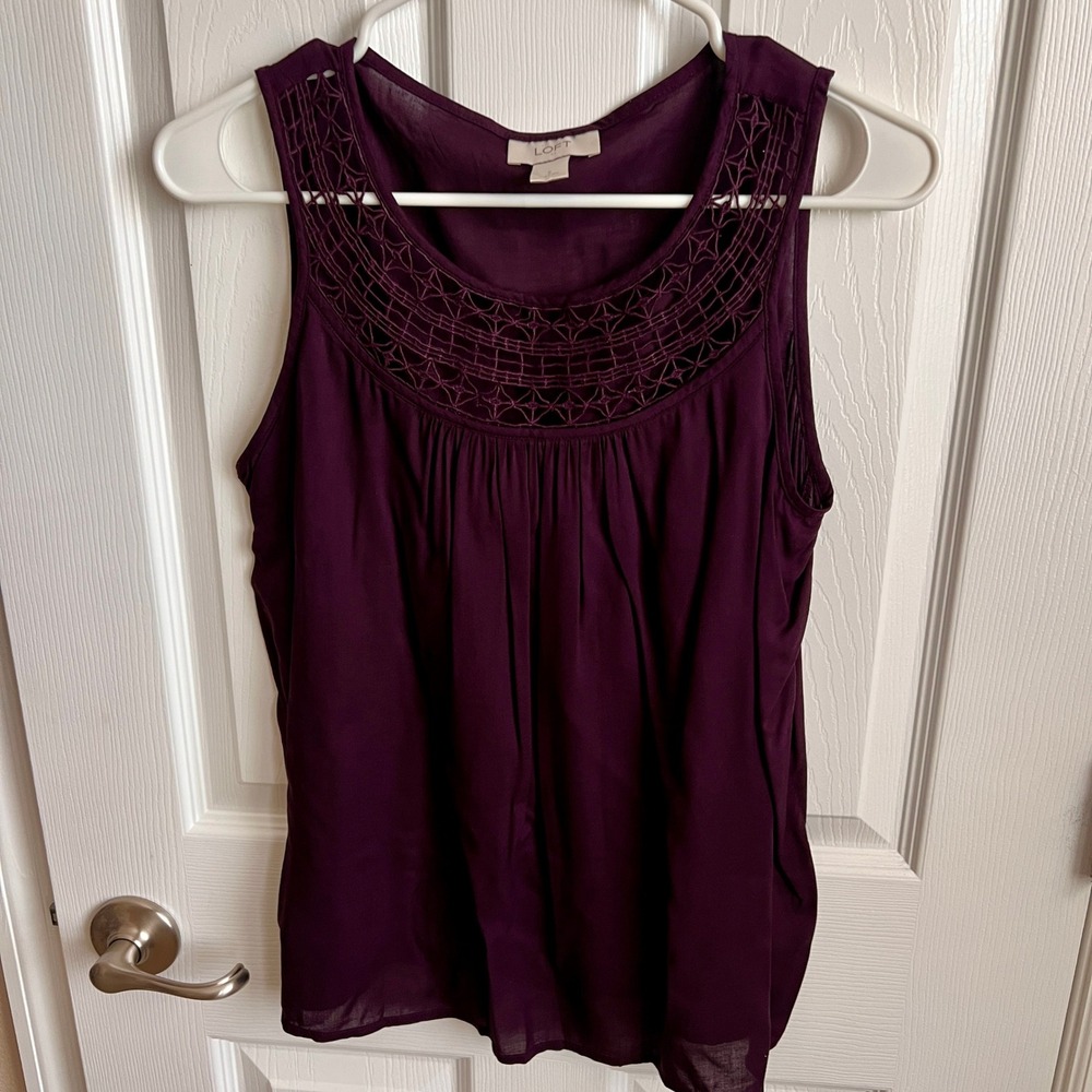 LOFT Tank Top Sleeveless Blouse Plum Purple Crochet Neckline‎ Women's S